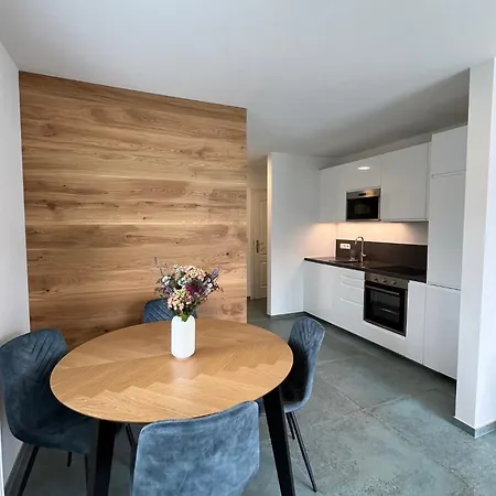 아파트 Am 슈타인도르프암오시아쳐시